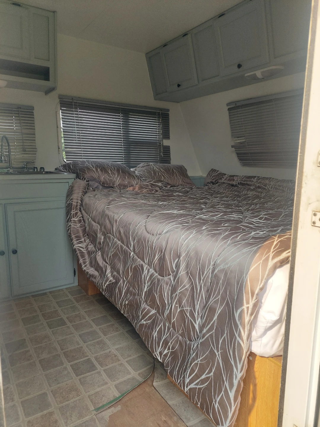 2003 R-Vision Trail-Cruiser 21RBH - photo 3