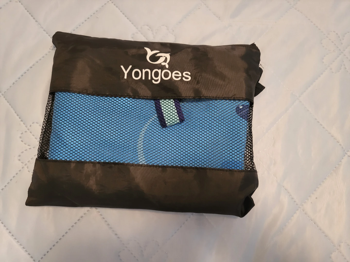 A Microfiber Beach Towel - photo 2