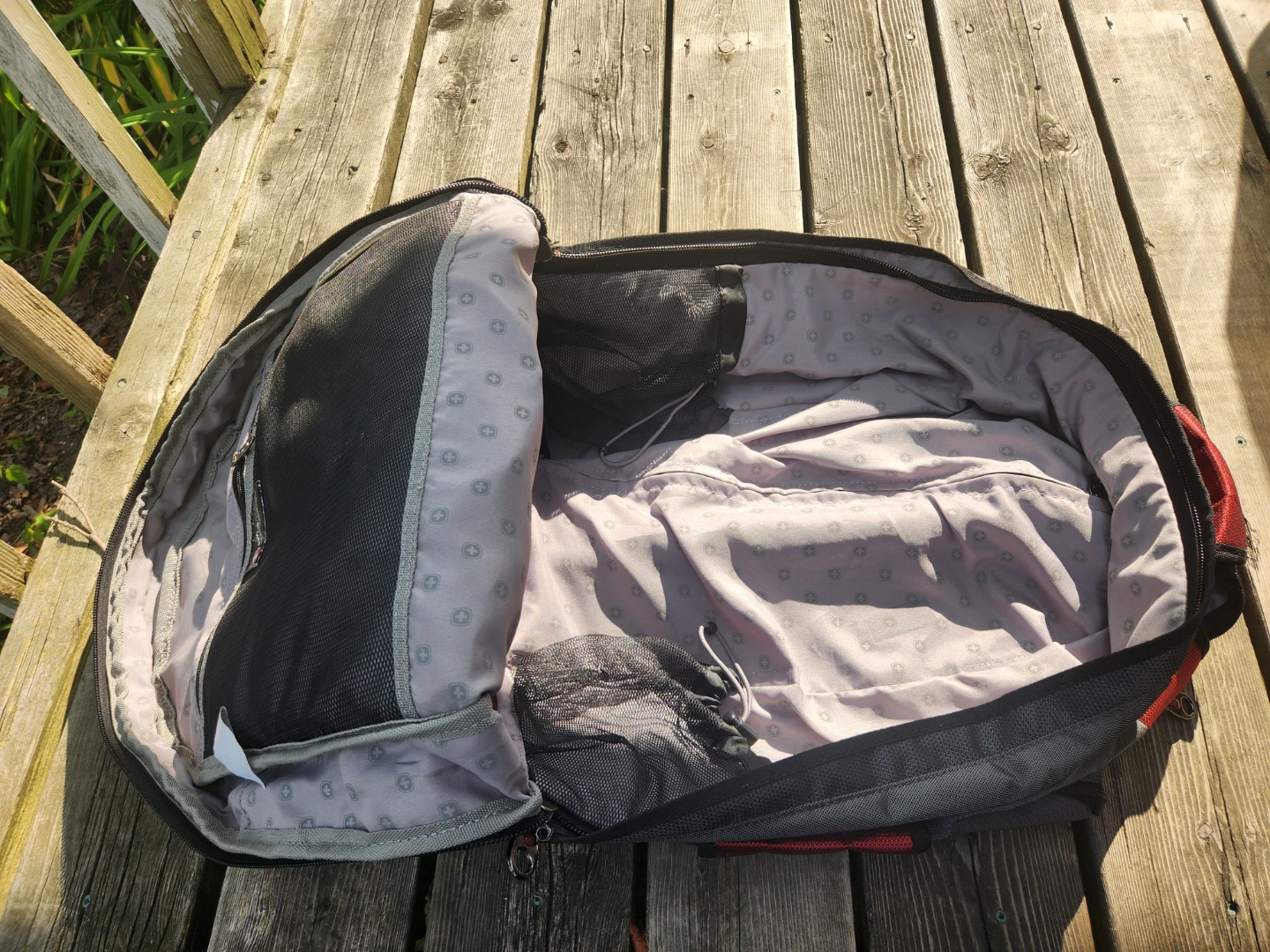 Swiss Gear Rolling Backpack - photo 4