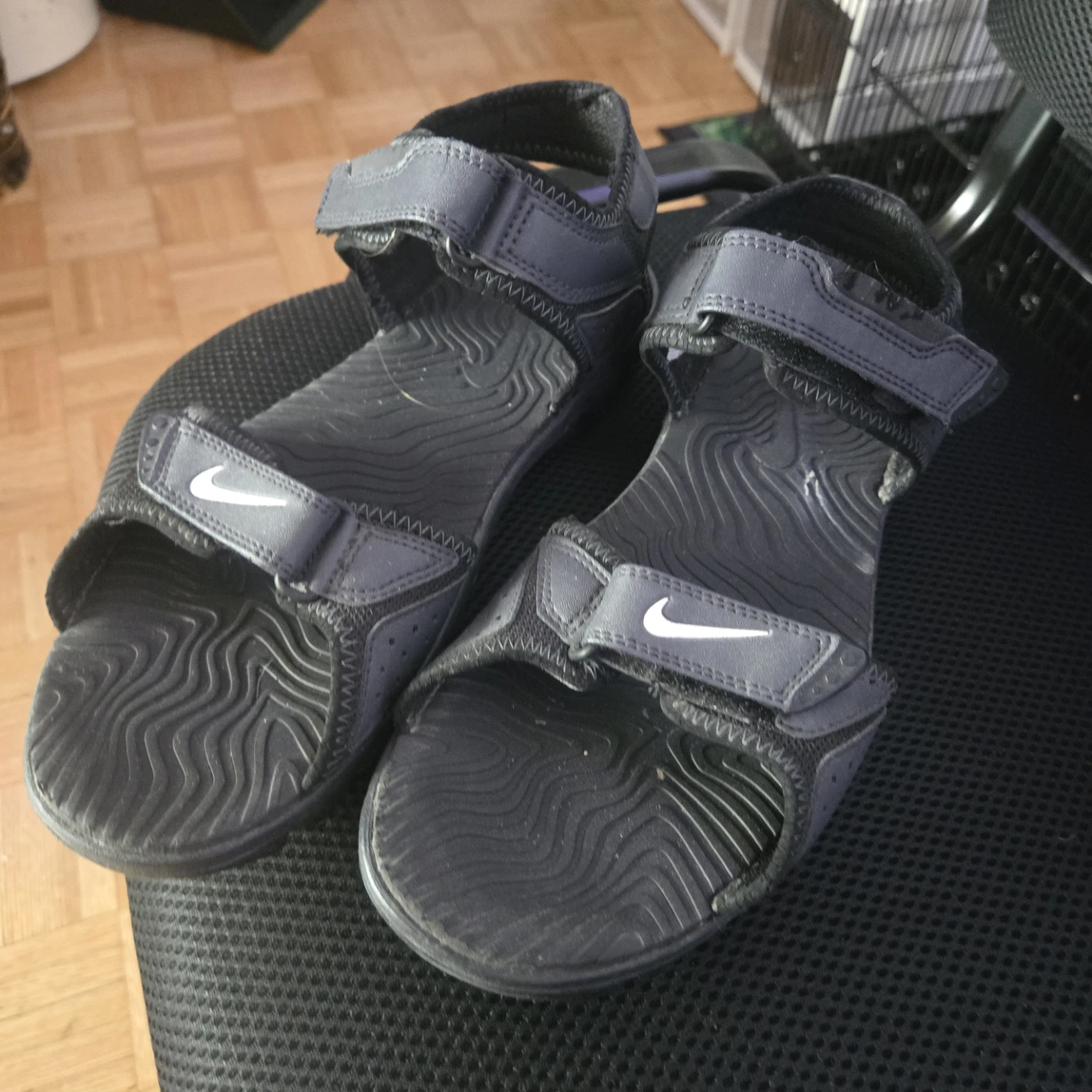 Mens nike sandles