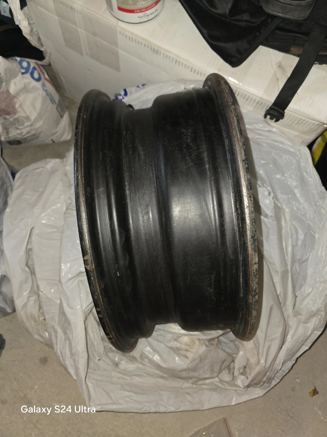Rim on sell 255/16/60  for car
