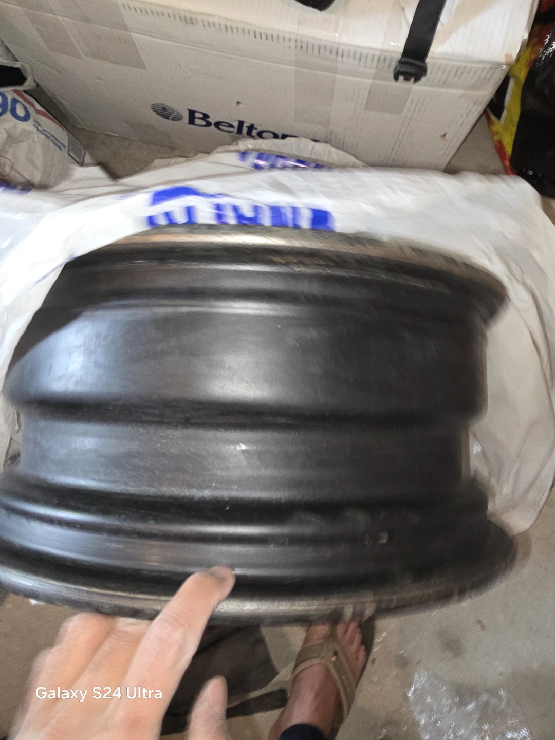 Rim on sell 255/16/60  for car - photo 5