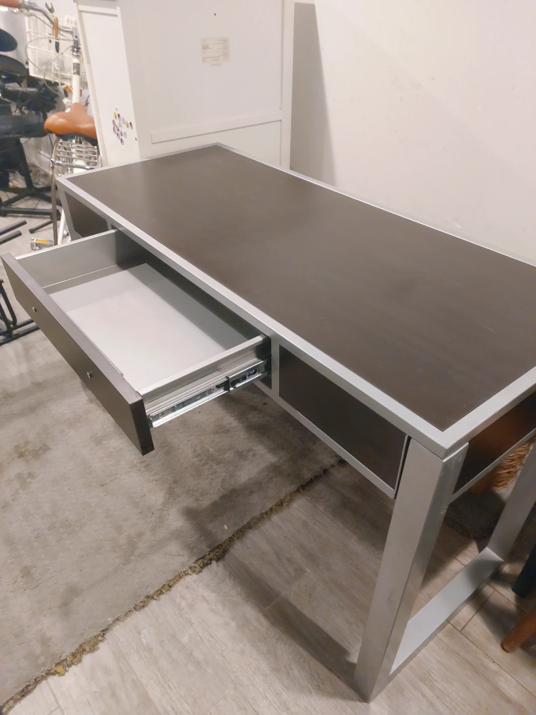 Modern Desk with Drawers - photo 2