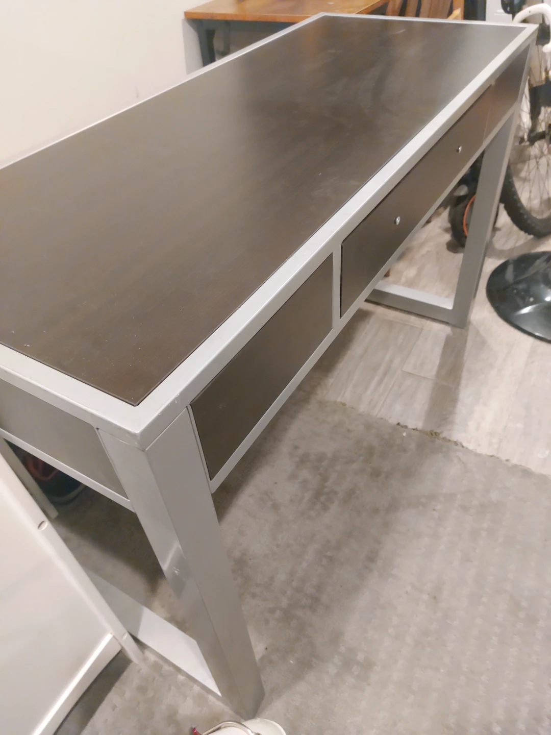 Modern Desk with Drawers - photo 4