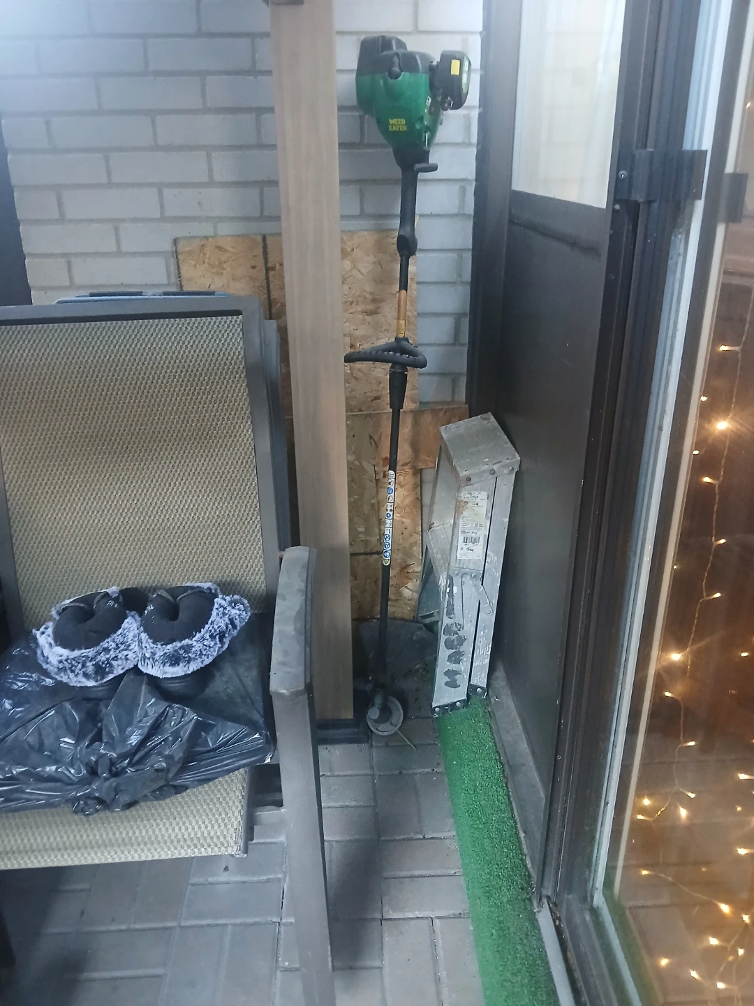 Weed Eater String Trimmer - photo 2
