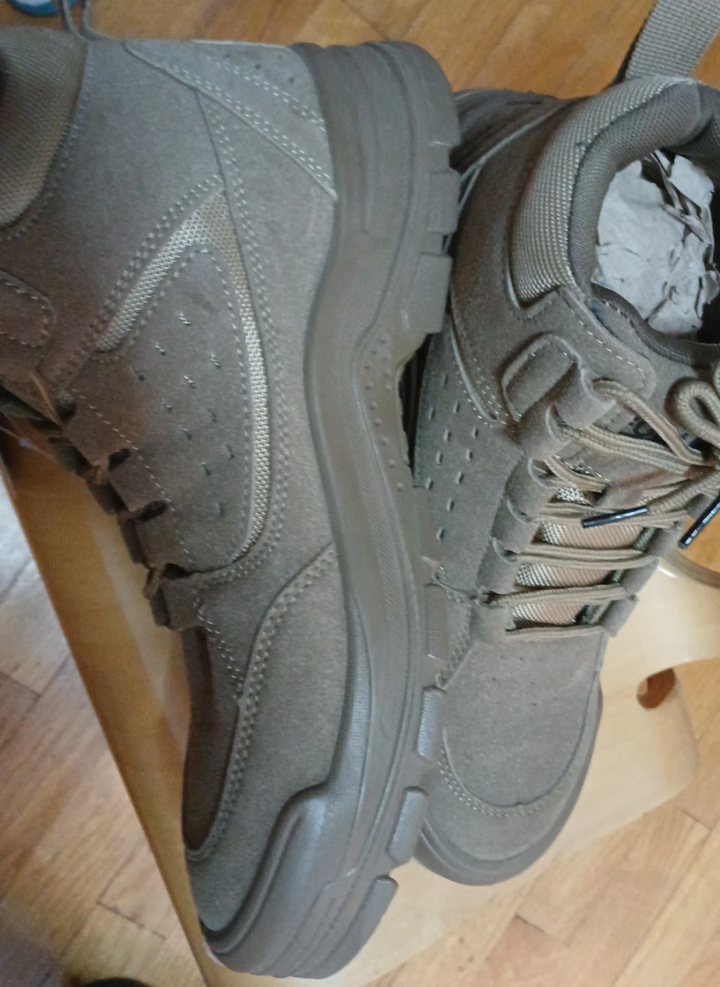 Botas de hombre.
