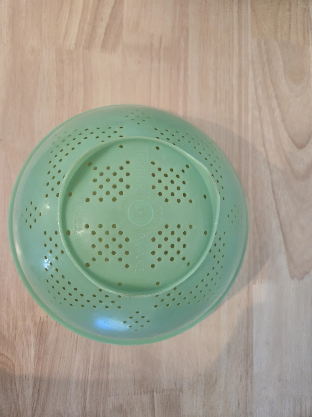Vintage Tupperware Jadeite Colander - photo 3