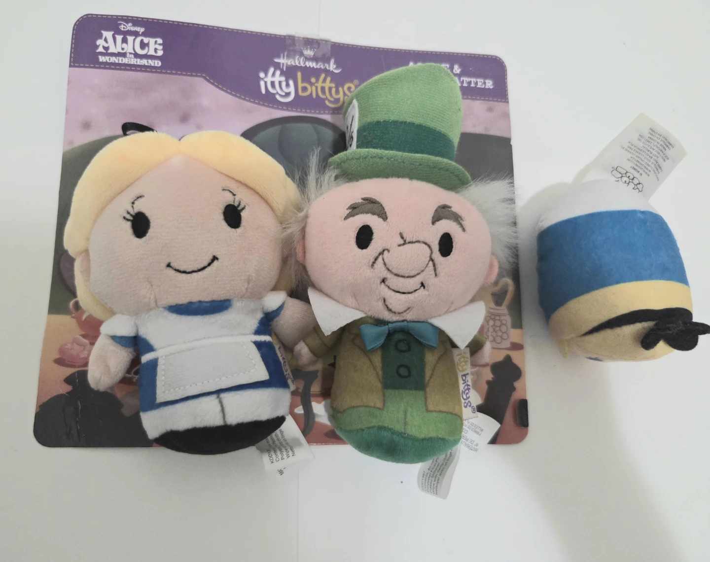 Alice in wonderland hallmark Itty bitty set