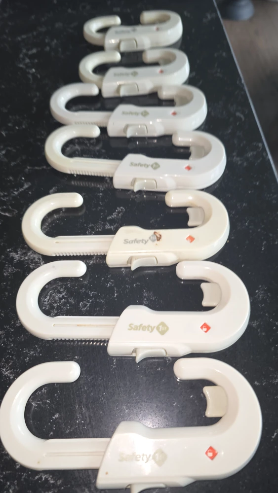 Safety 1st Cabinet Locks - 7 Pack