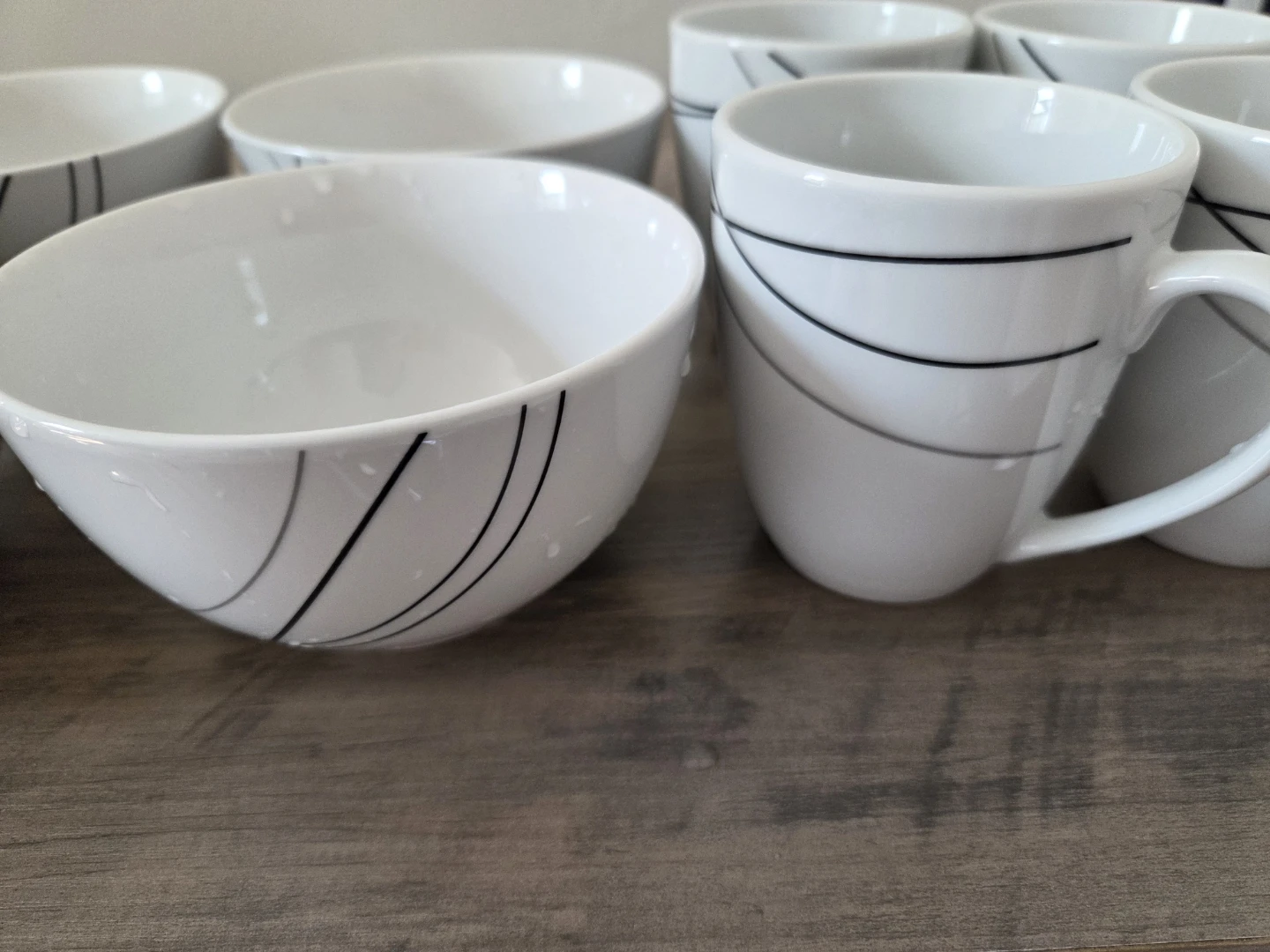 Bowl and Mug Set - photo 3