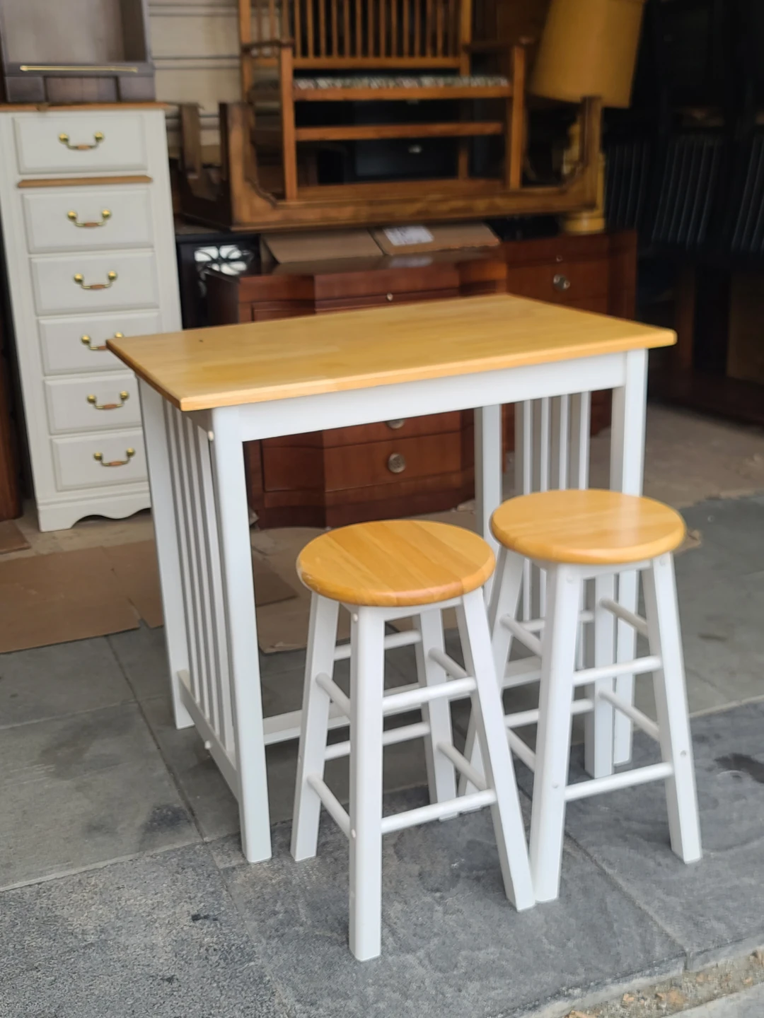 Kitchen Counter Height Table with 2 Stools