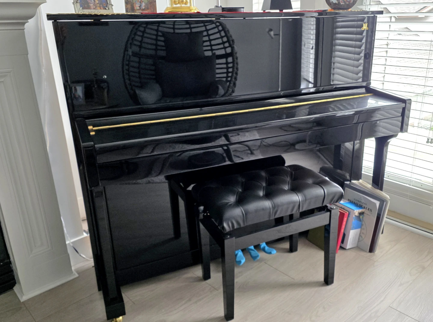 Hoffmann & Kühne Upright Piano