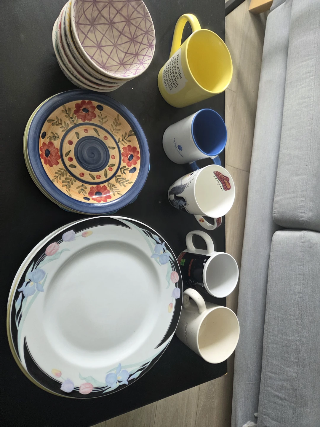 Assorted Dinnerware Set 20 pieces - photo 5