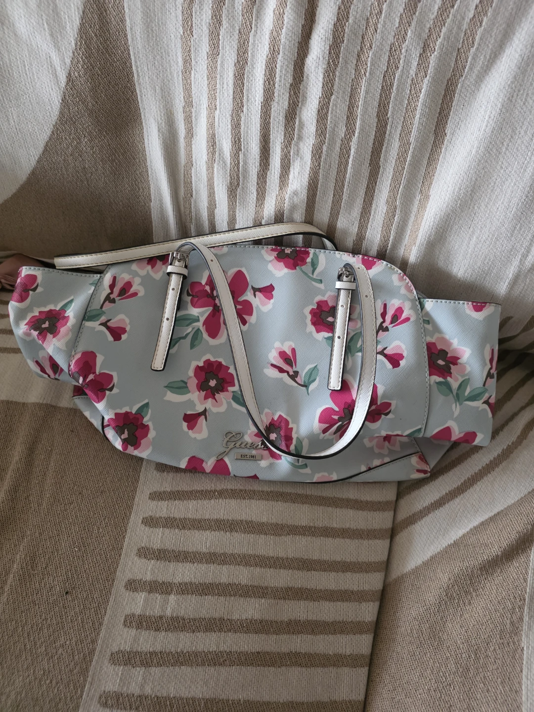 Guess Floral Tote Bag - photo 3