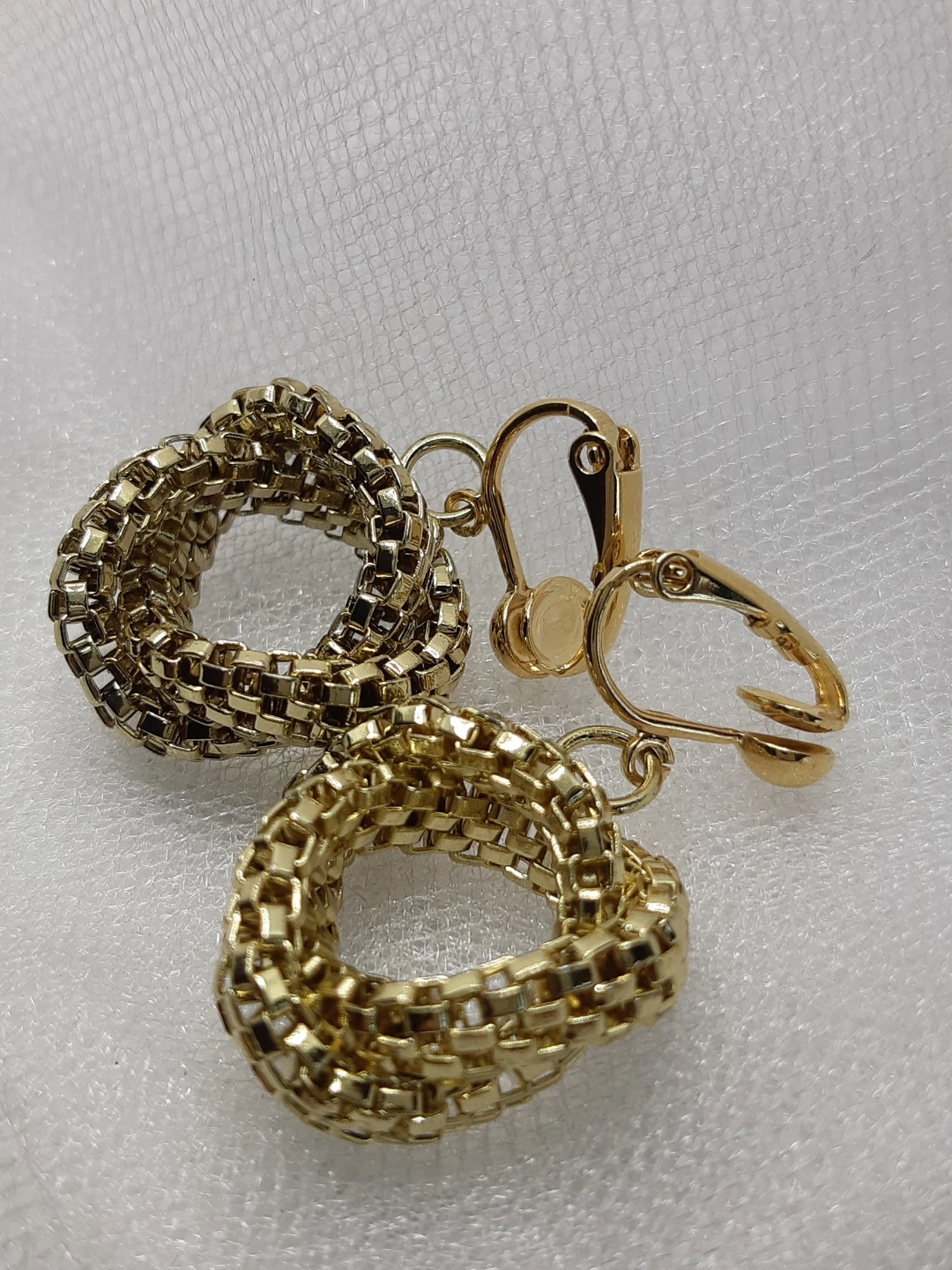 Gold Tone Clip on Vintage Snake chain style loop Earrings