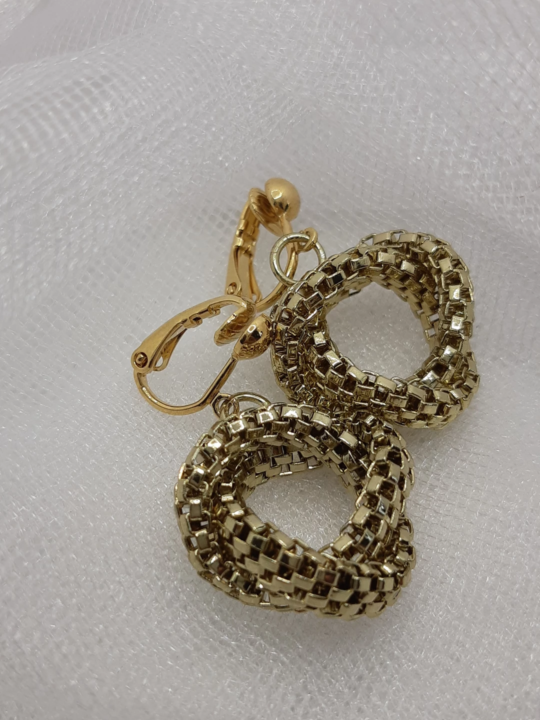 Gold Tone Clip on Vintage Snake chain style loop Earrings - photo 5