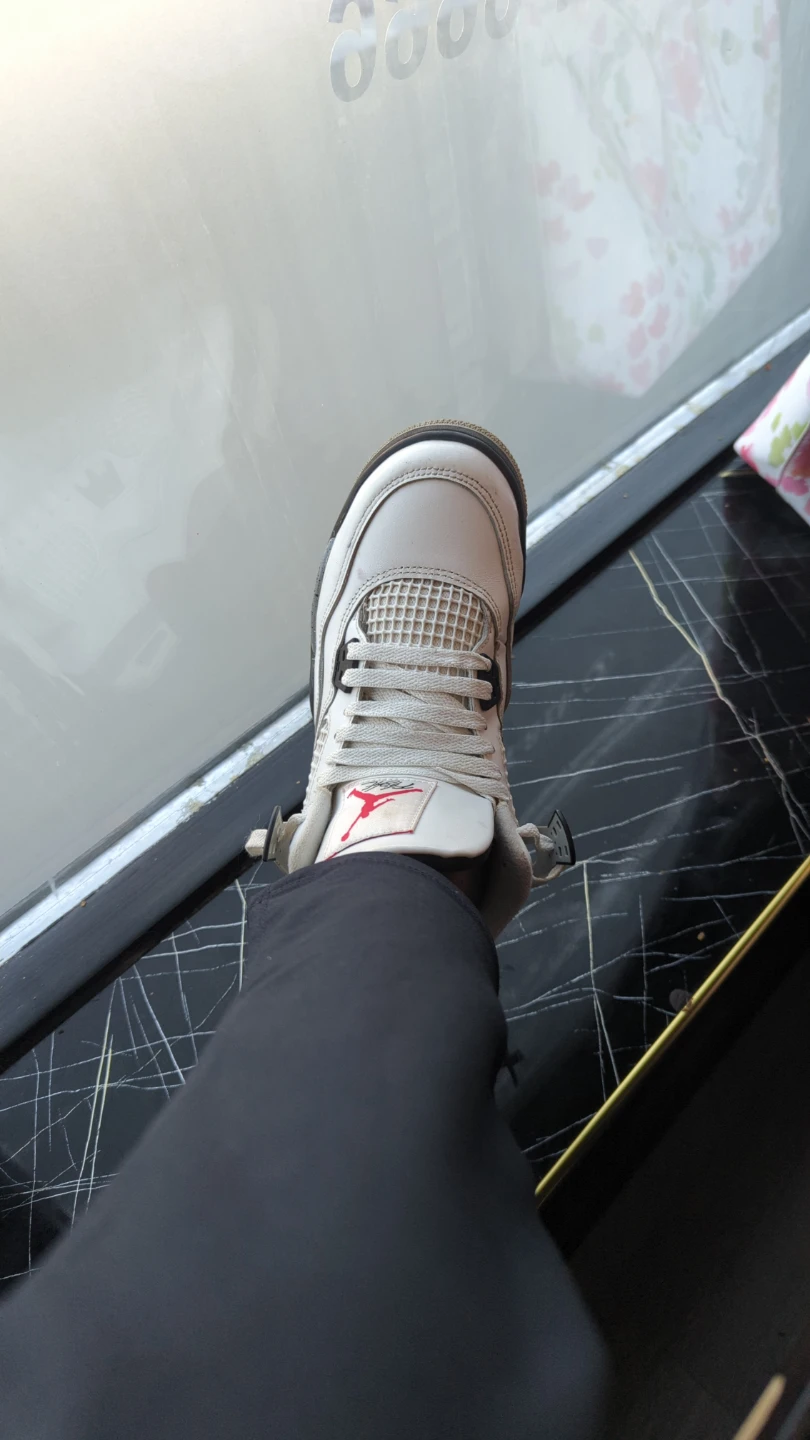Nike Air Jordan 4 Sneakers - photo 4