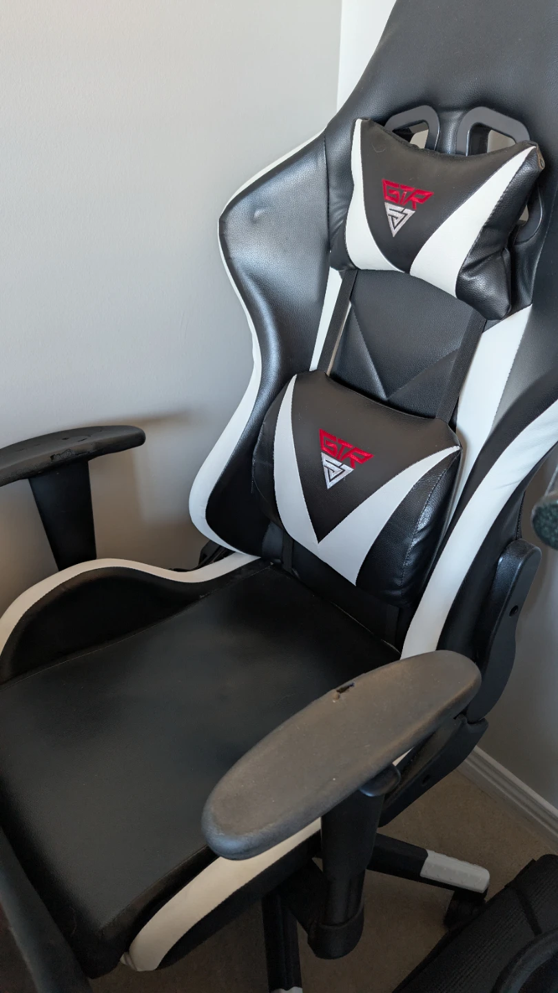 Gaming Chair - Black and White