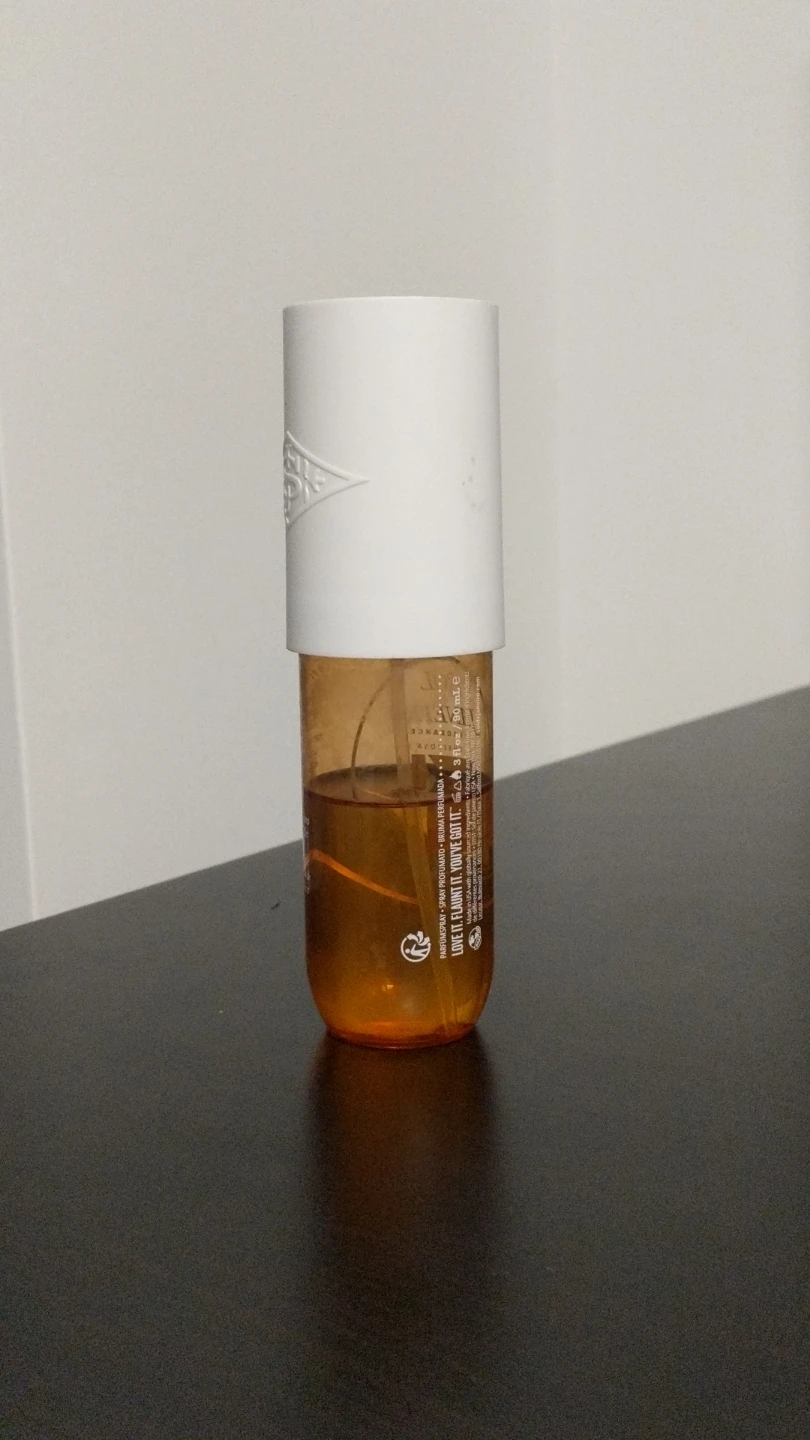 Half of a Sol de Janeiro Cheirosa '71 Body Mist - photo 3