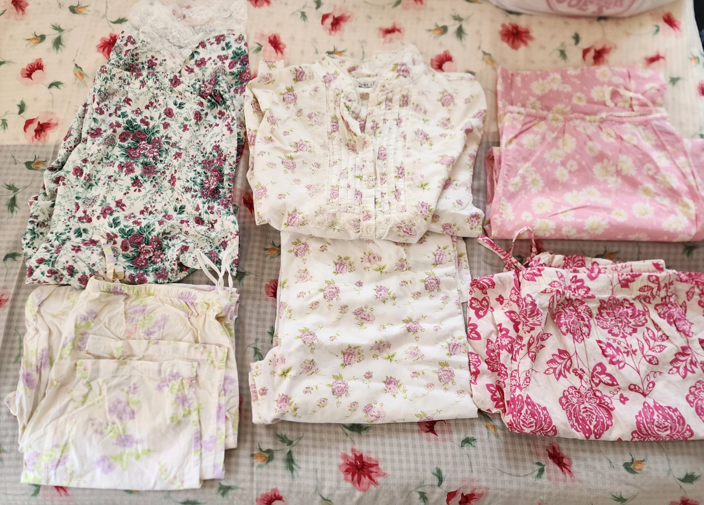 PAJAMAS