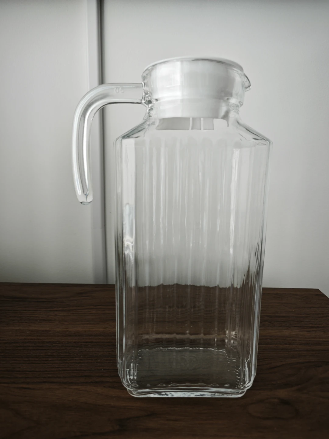 Glass Pitcher with Lid 1.8 Liter