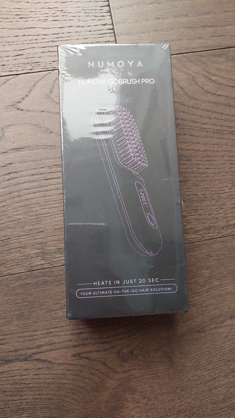 Numoya GoBrush Pro Hair Straightener Brush