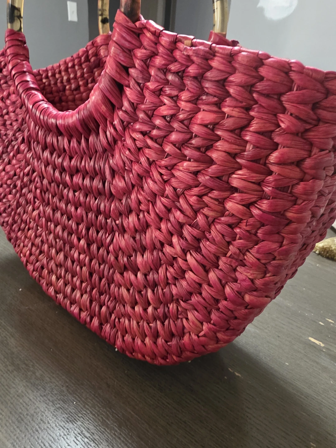 Pink Woven Straw Tote Bag with Tortoiseshell Handles - photo 2