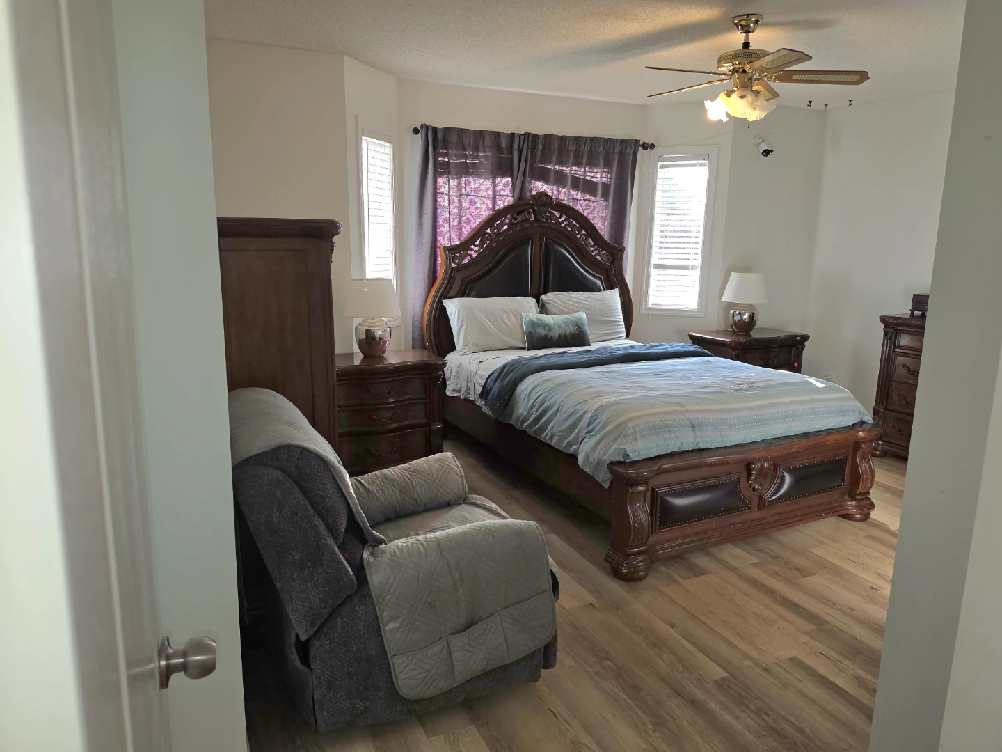 Furnished room for rent - photo 4