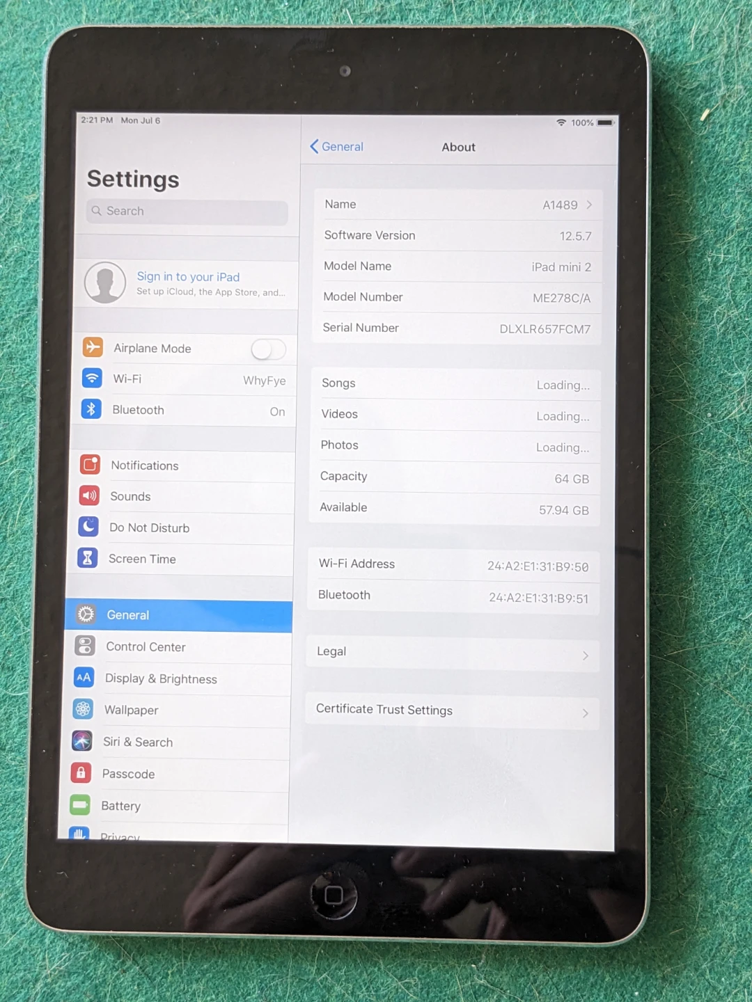 Apple iPad Mini 2 - 64GB, Wi-Fi - photo 2