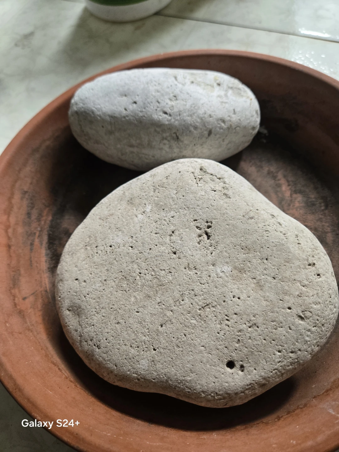 Two decorative rocks - photo 2