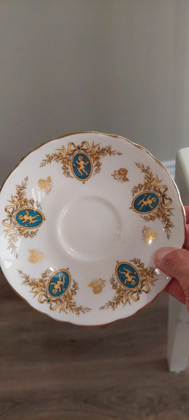 Staffordshire Fine Bone China Teacup and Saucer Set - photo 3