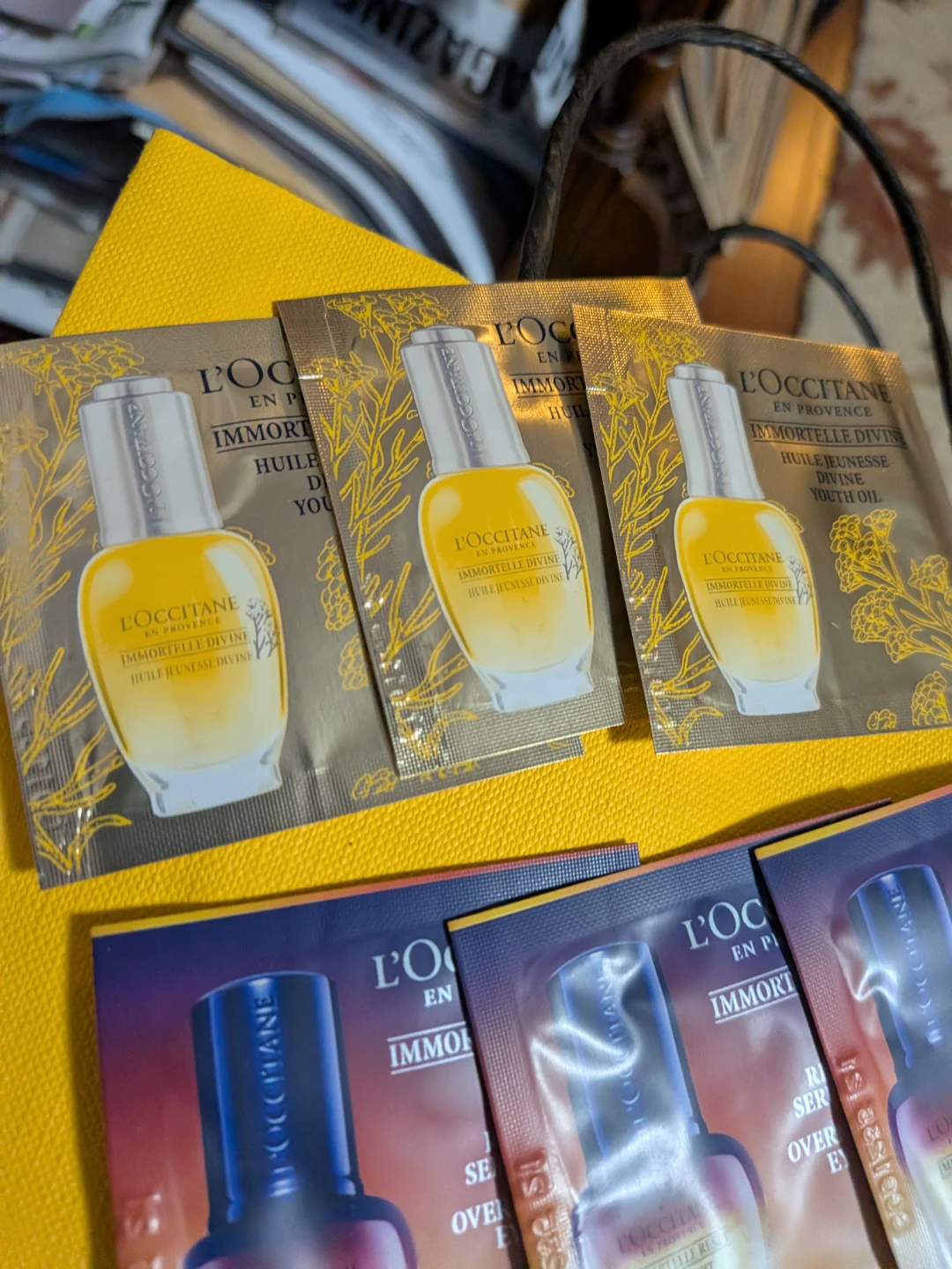 L'Occitane Immortelle Divine 12 sample packs. - photo 3