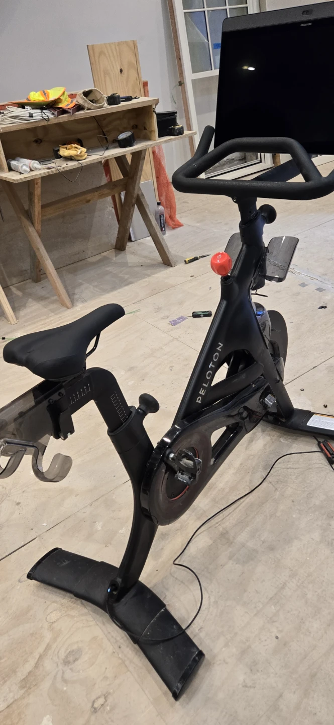 Peloton Bike - photo 4