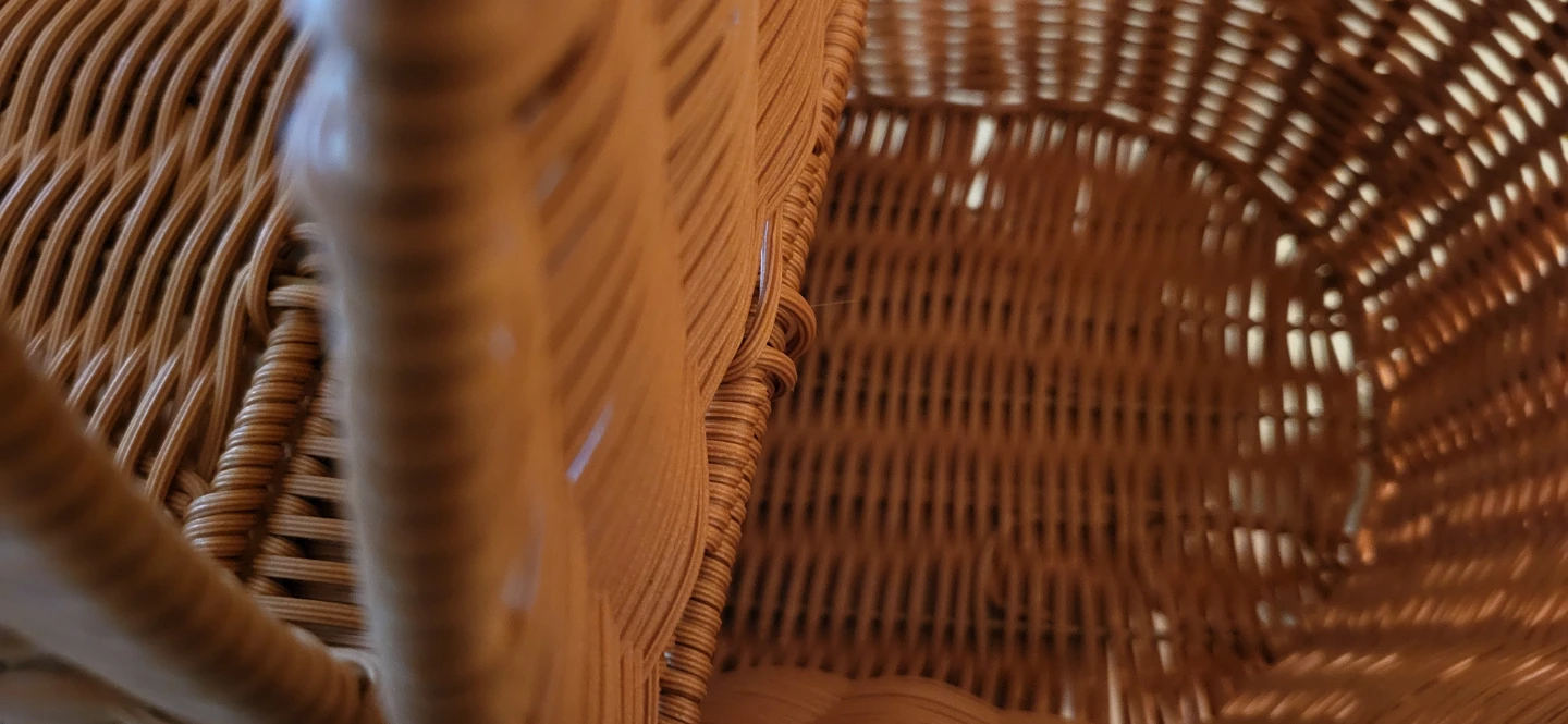 Wicker Basket with Handle, both sides open - photo 2