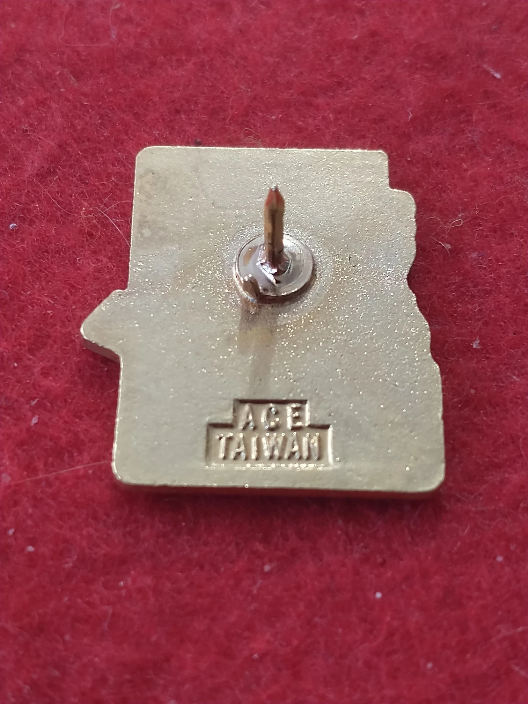 1974-1977 WHA Phoenix Roadrunners Original Hockey Pin - photo 3