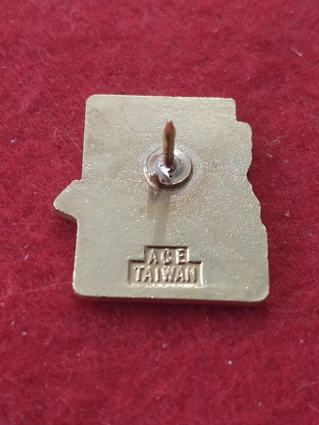 1974-1977 WHA Phoenix Roadrunners Original Hockey Pin - photo 4
