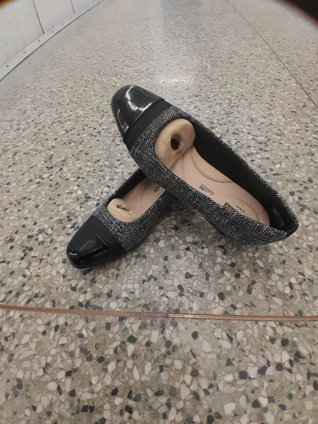 Clarks Women's Black Tweed Ballet Flats Size 8.5 - photo 3
