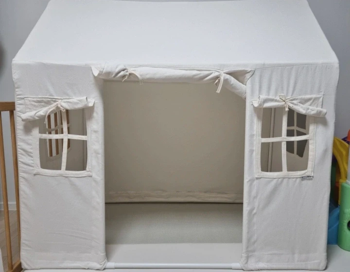 Kids play tent set includes mat & rattan light - photo 4