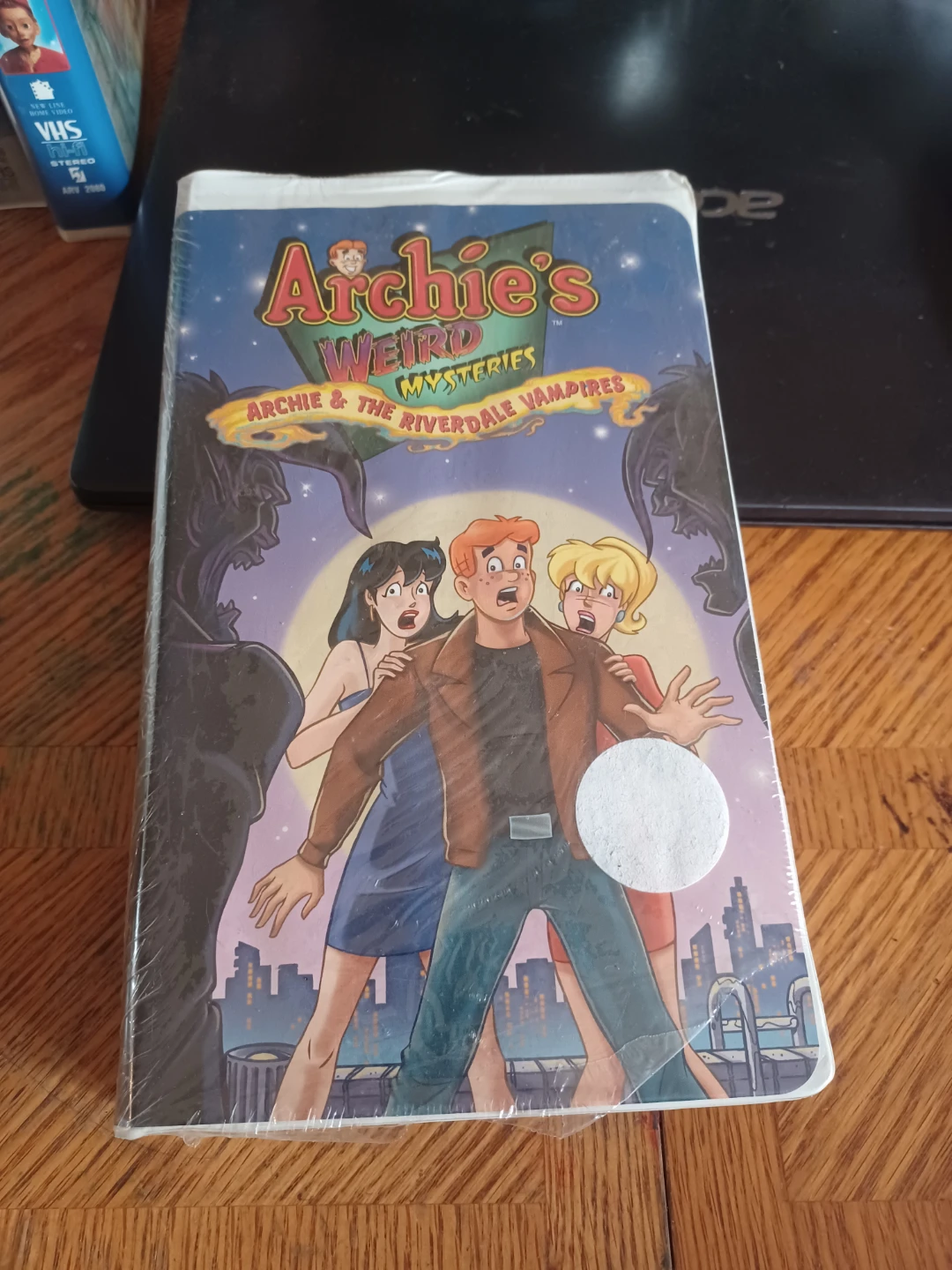Archie's Weird Mysteries VHS - Archie & The Riverdale Vampires