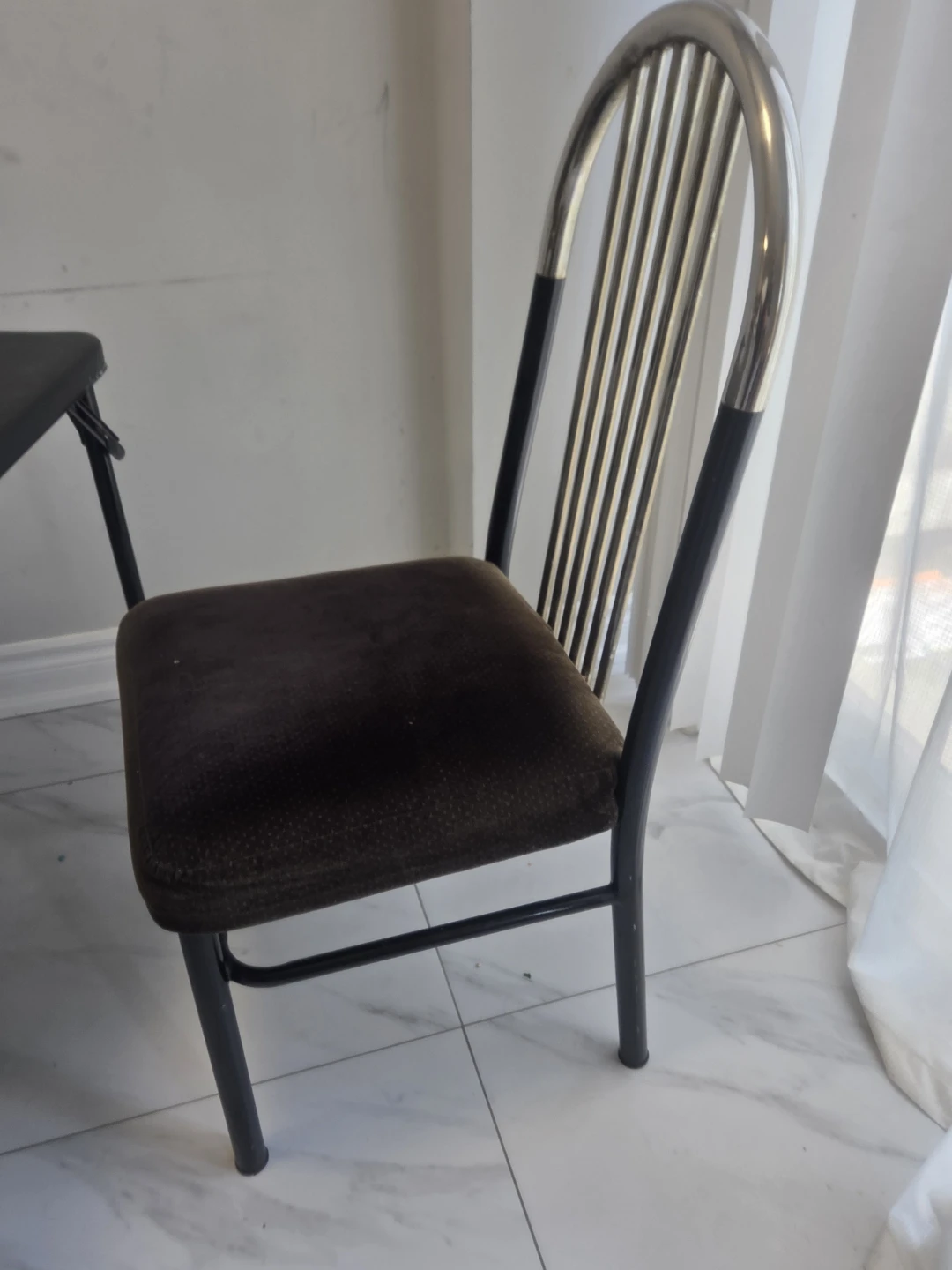 2 Chairs Set