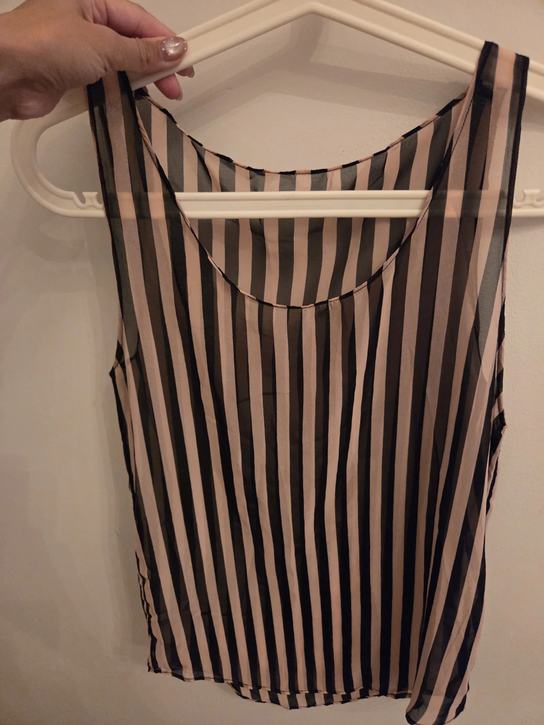 Women's Striped Sleeveless Blouse