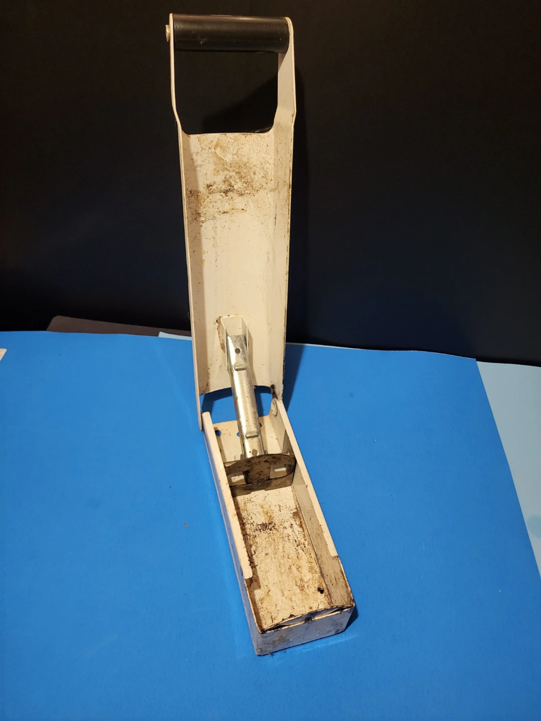 The Crusher Can Compactor Tool - photo 2