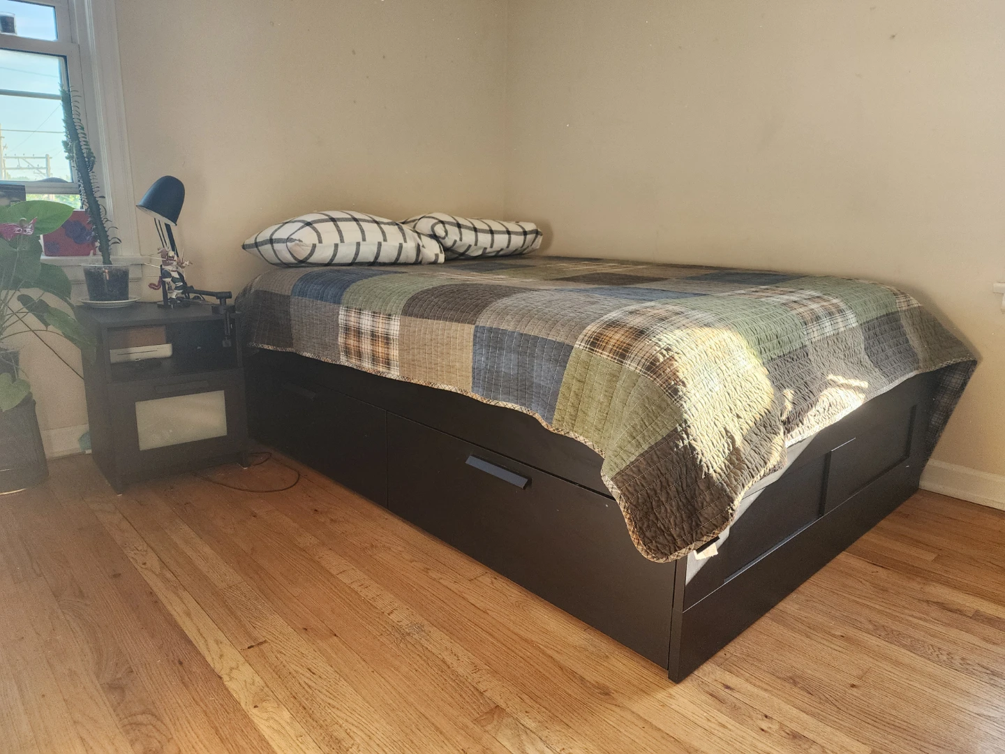 IKEA BRIMNES Queen Bed Frame & Nightstand - photo 4