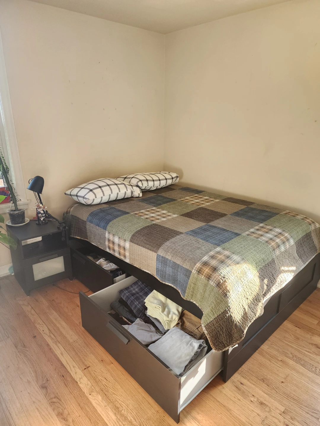 IKEA BRIMNES Queen Bed Frame & Nightstand - photo 5