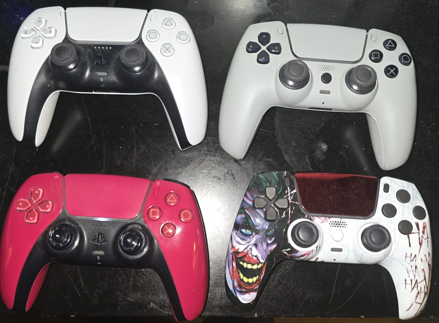 Sony PlayStation 5 DualSense Controllers (4x) and a Nintendo - photo 2