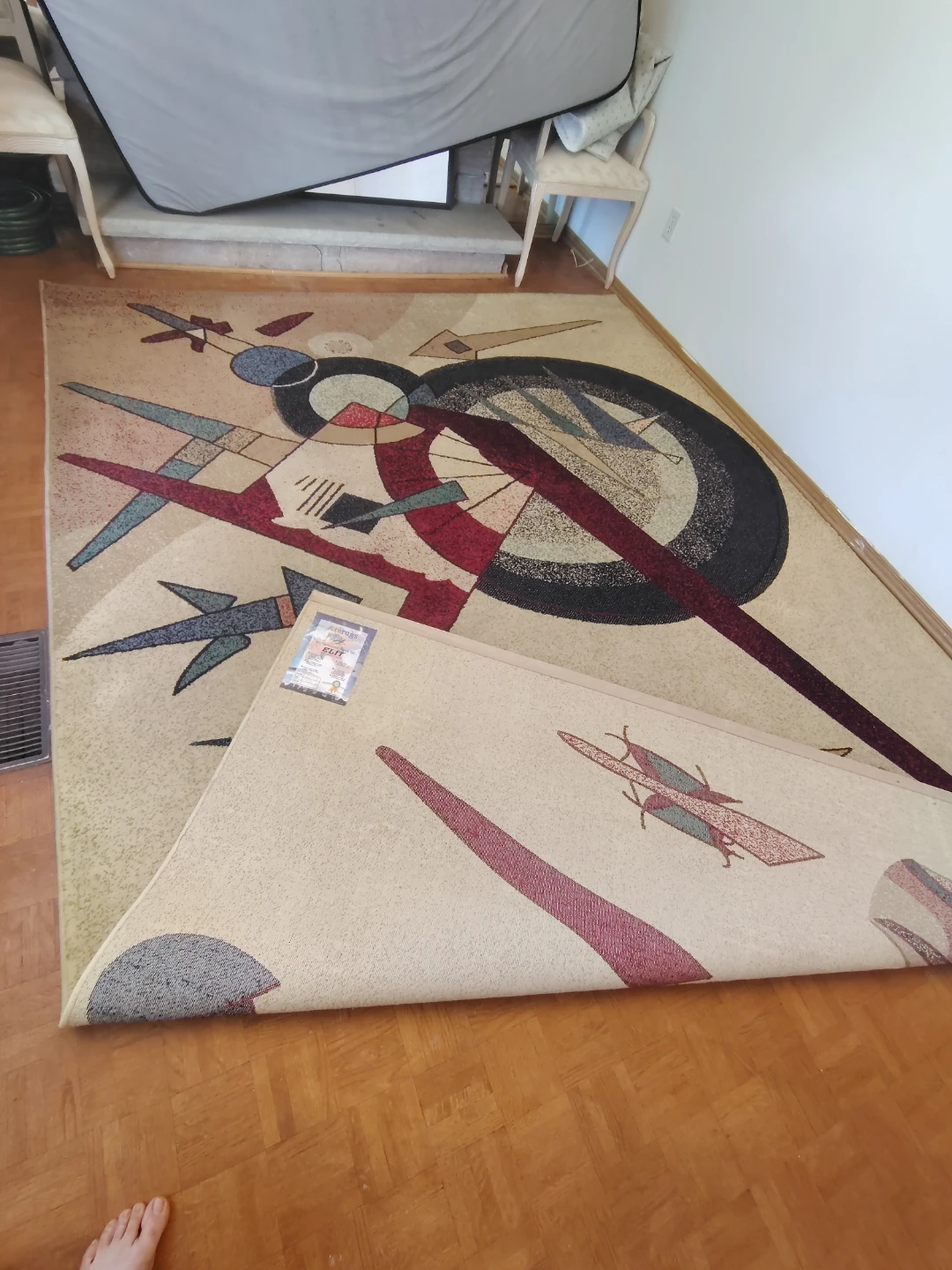 Large abstract design area rug