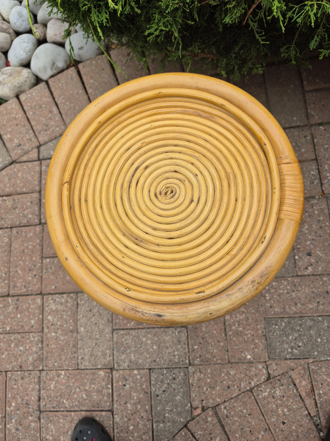 Vintage Rattan Plant Stand Table - photo 2