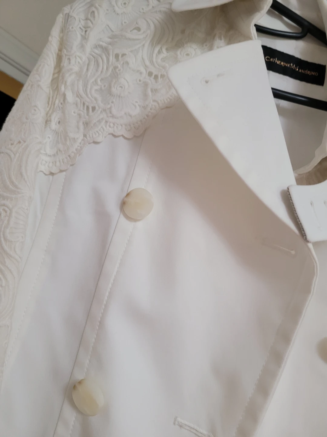Catherine Malandrino White Trench Coat with Lace Detail - photo 5