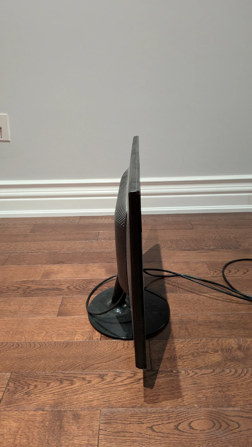 ViewSonic 24-inch Computer Monitor - photo 2