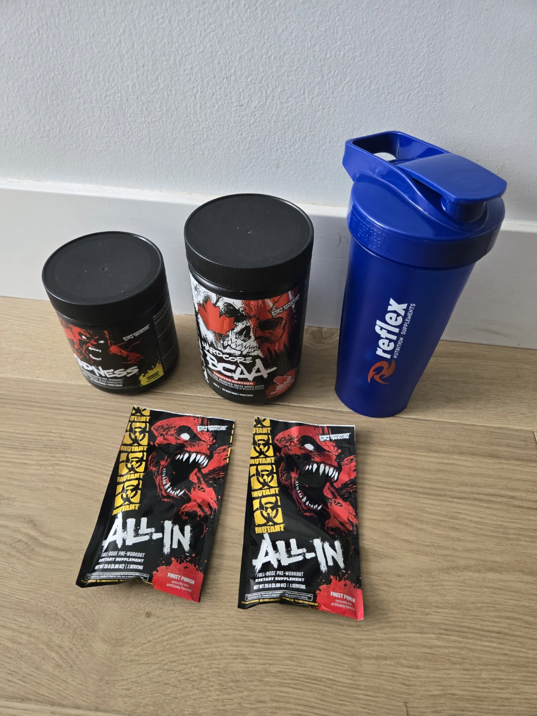 BN Mutant bundle: Pre-workout + samples, Amino Acids + bottle